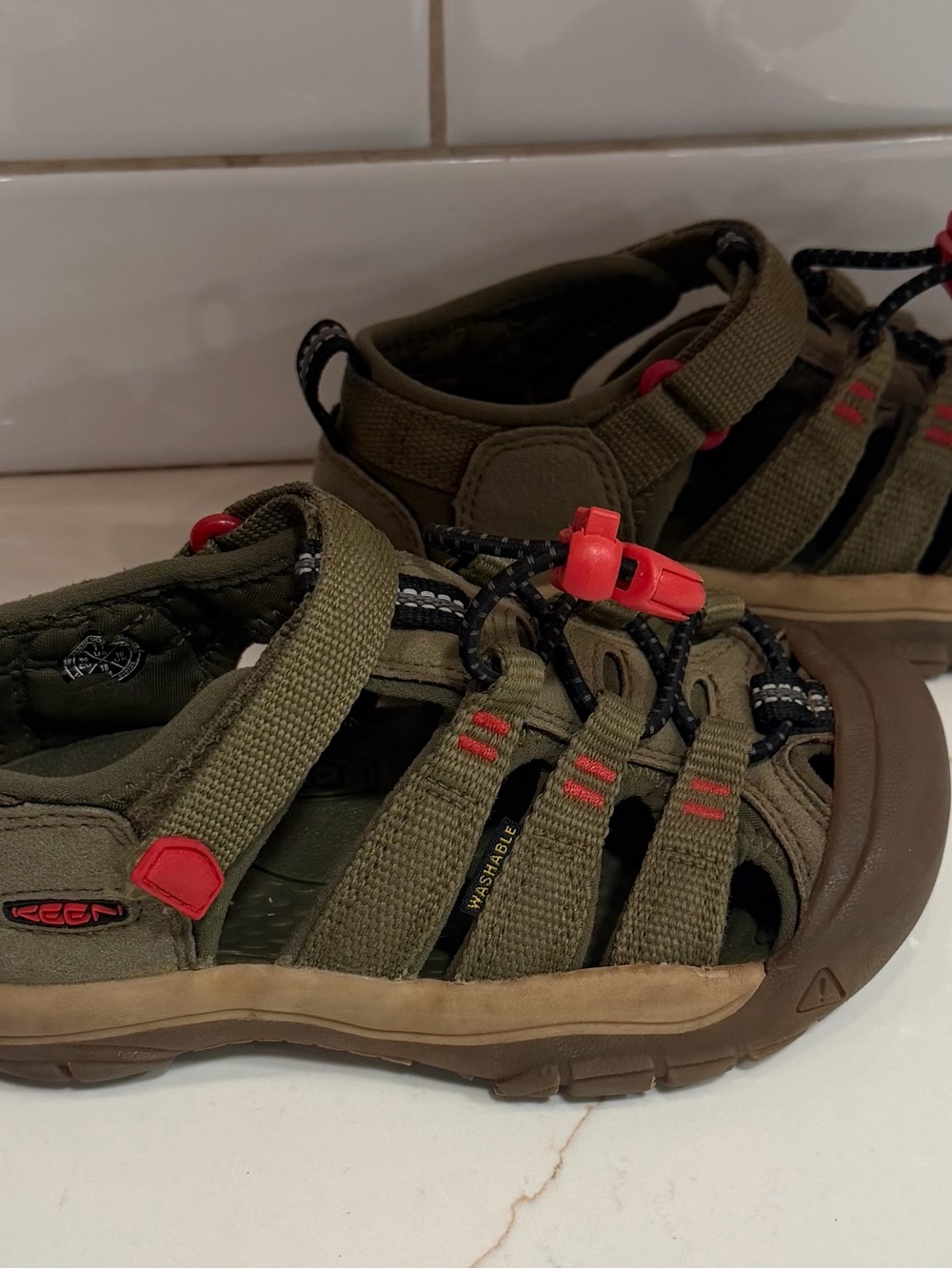 KEEN Little Kids Newport H2 Sandals Martini Olive & Aura Orange, Size 11 - Picture 4 of 8